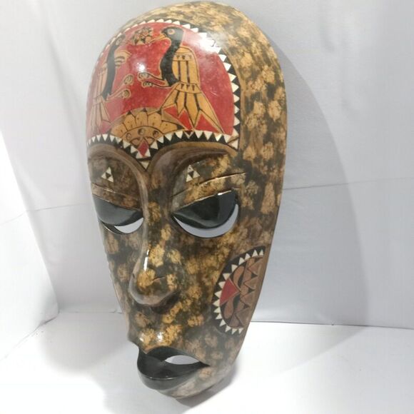 Handmade Indonesian Painted Tribal Mask - Picture 7 of 9